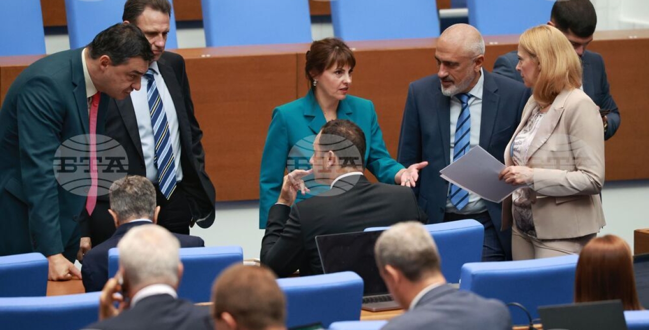 Парламентът прие на първо четене новия механизъм в Кодекса на труда за определяне на минималната работна заплата  18.09.2026